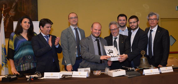 https://www.rotarybarisud.org/rbs/images/articoli/2015/23_05_2016/23_maggio_2.png